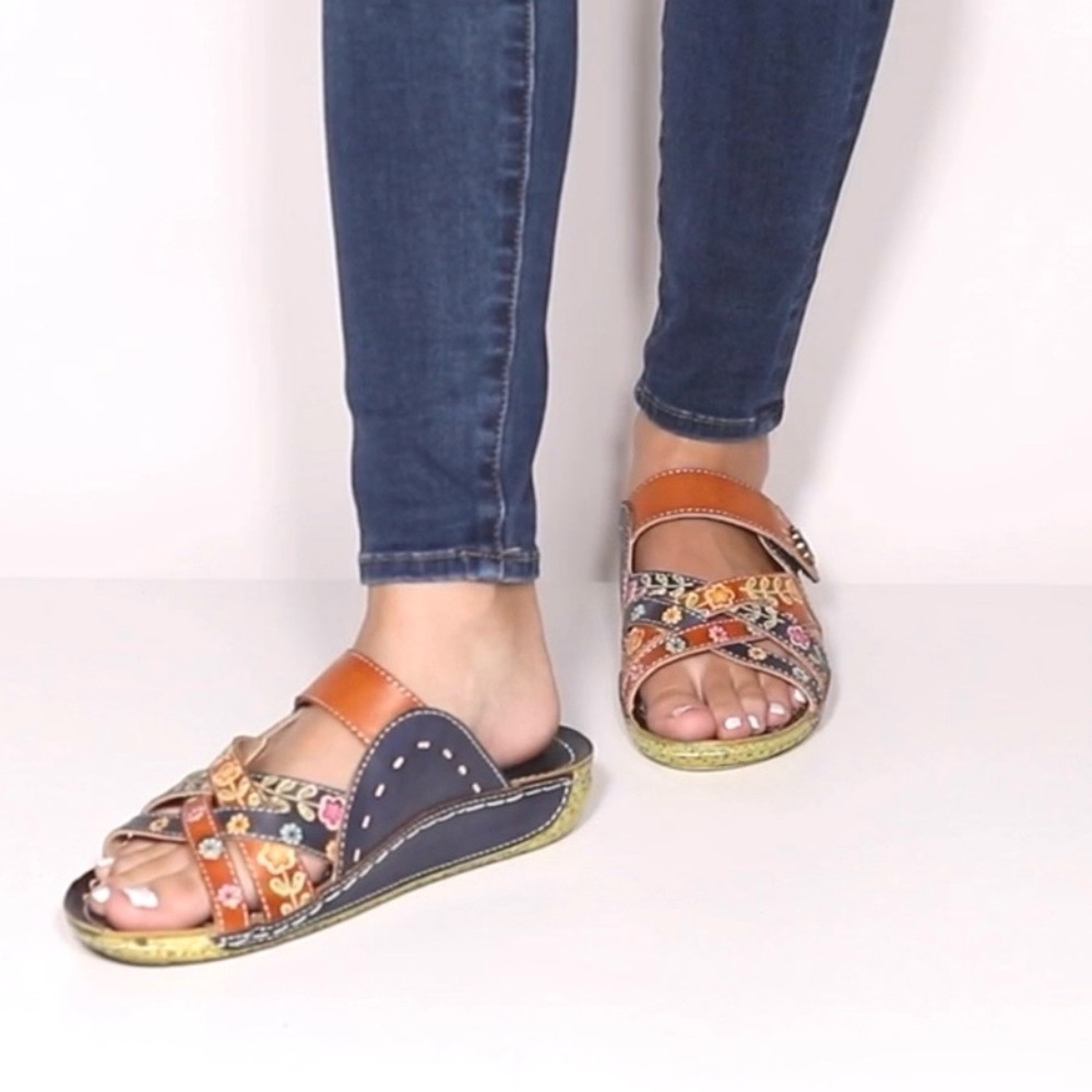 L’Artiste by Spring Step Leigh Slide Sandal